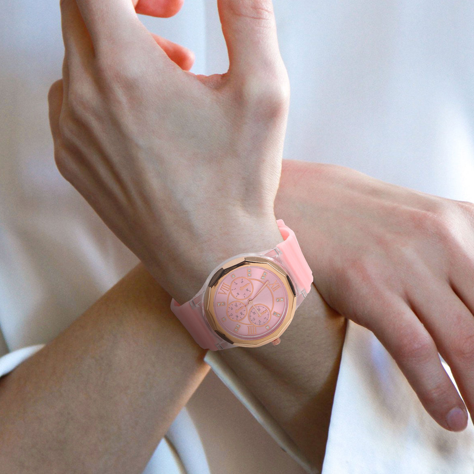 Relógio de quartzo com design  - Luxury Watch Gift For Her avaliação e preço